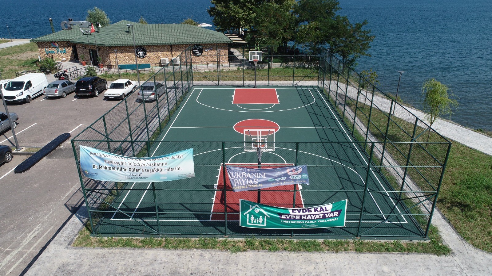 BÜYÜKŞEHİR’DEN 19 İLÇEYE SPOR SAHASI